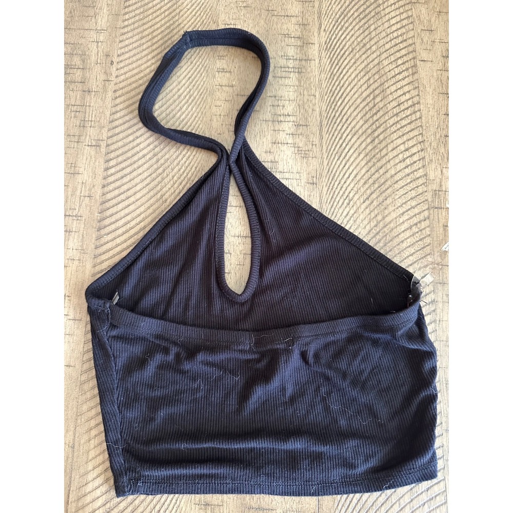 Y2K Ribbed Keyhole Halter Top - Picture 2 of 2